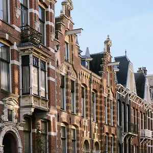 **** Hotel Sonder Park House Nederland